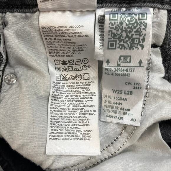 Levi's Straight Leg Jeans in Faded Gray - Picture 9 of 14